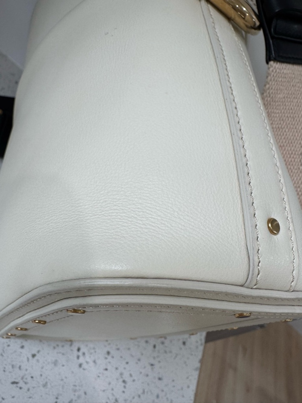 Chloe Ivory Leather Roy crossbody shoulder Bag - Picture 8 of 13